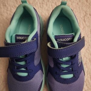 Girls Saucony Sneakers size 13.5
